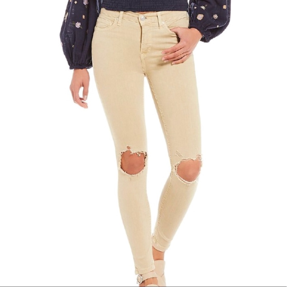 New with tags* Free People Ripped Jeans